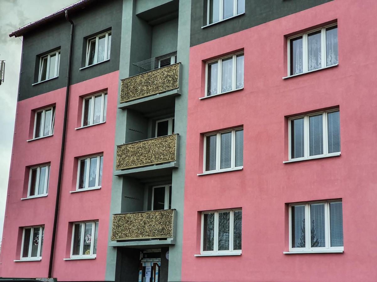 Apartmany Schmiedeberg U Klinovce Kovářská 外观 照片
